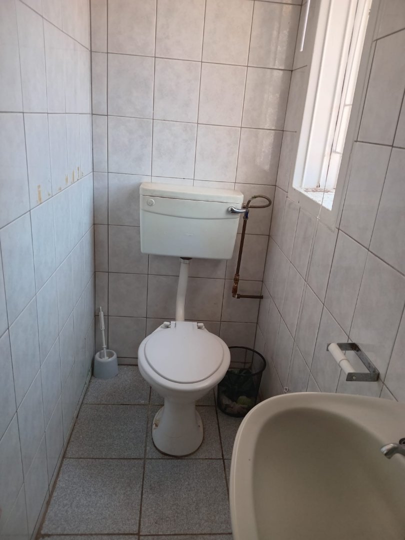 6 Bedroom Property for Sale in New Park Northern Cape
